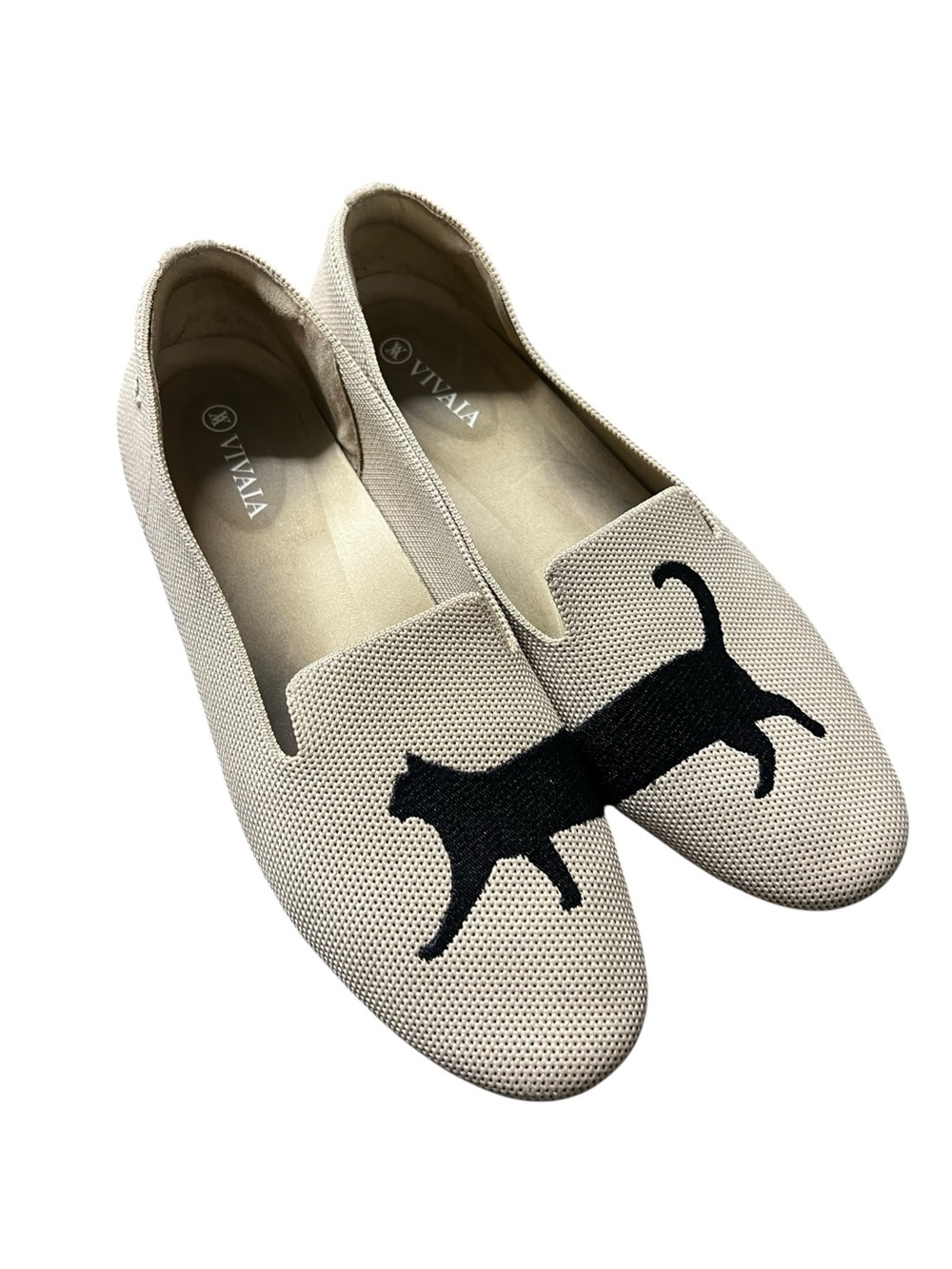 Vivaia Audrey Round Toe Beige Cat-Embroidered Slip-On Flats Loafers